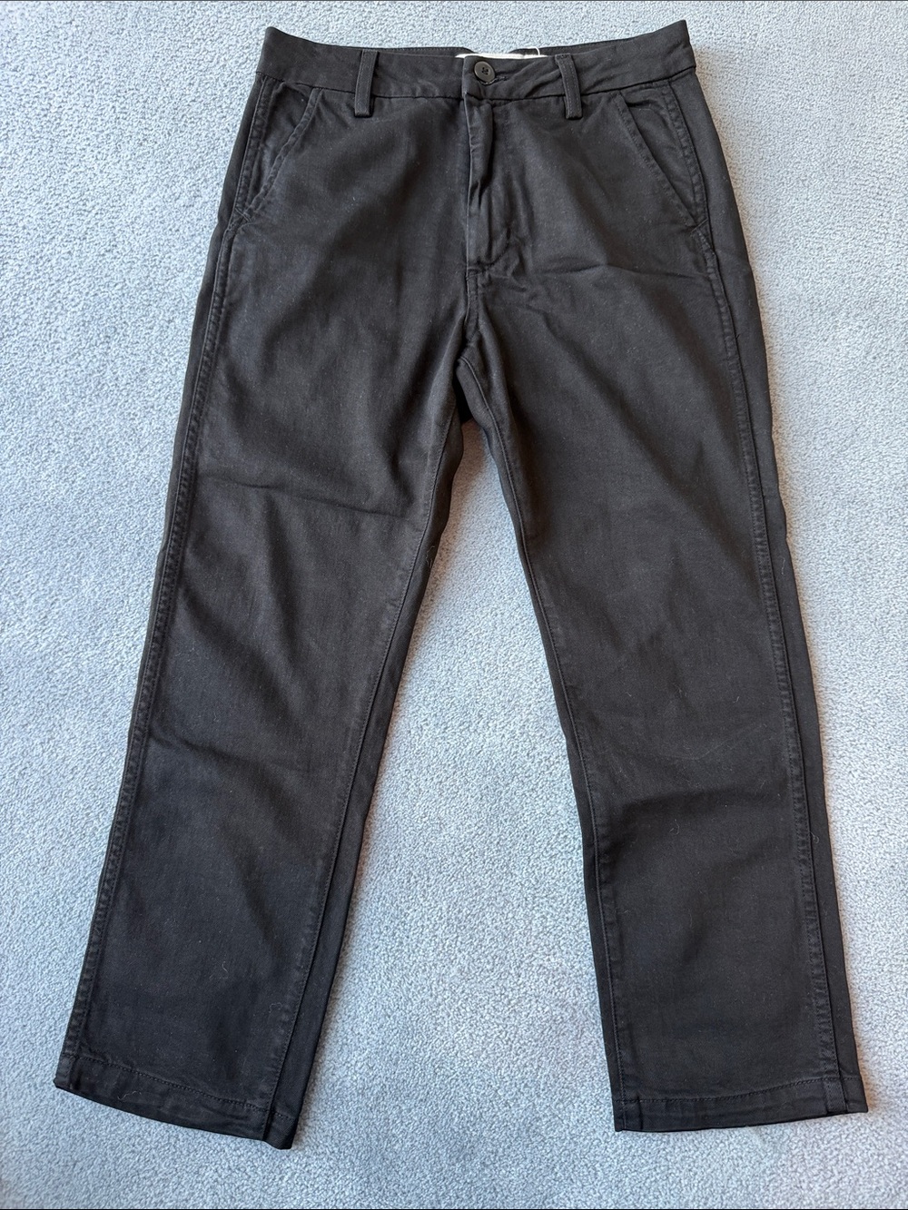 AMO Black Cropped Ankle Pants